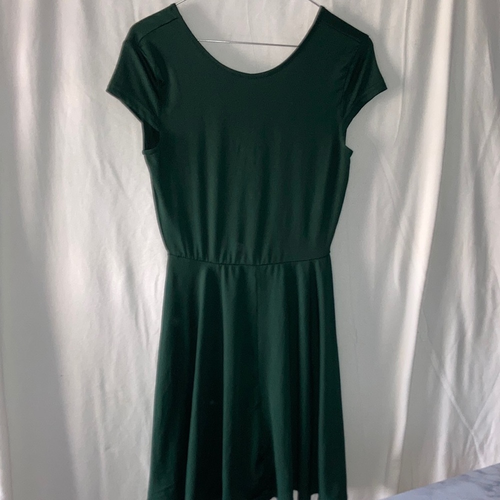 Shein short sleeve v-back dress